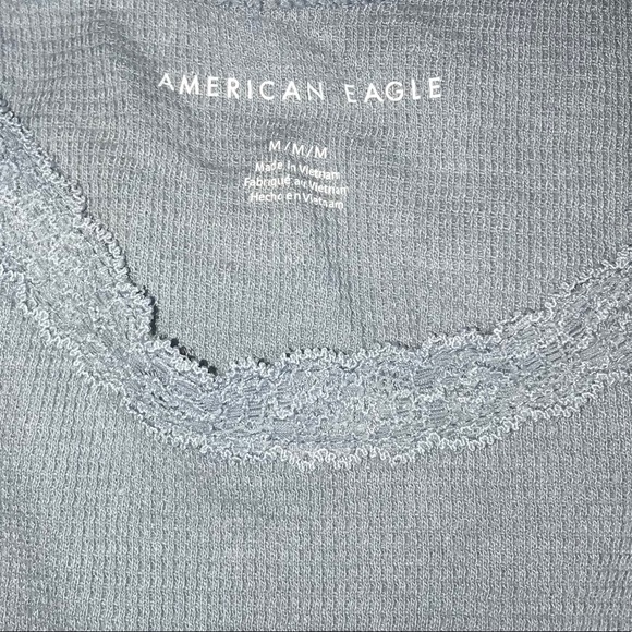 American Eagle Crop Top - Picture 2 of 2
